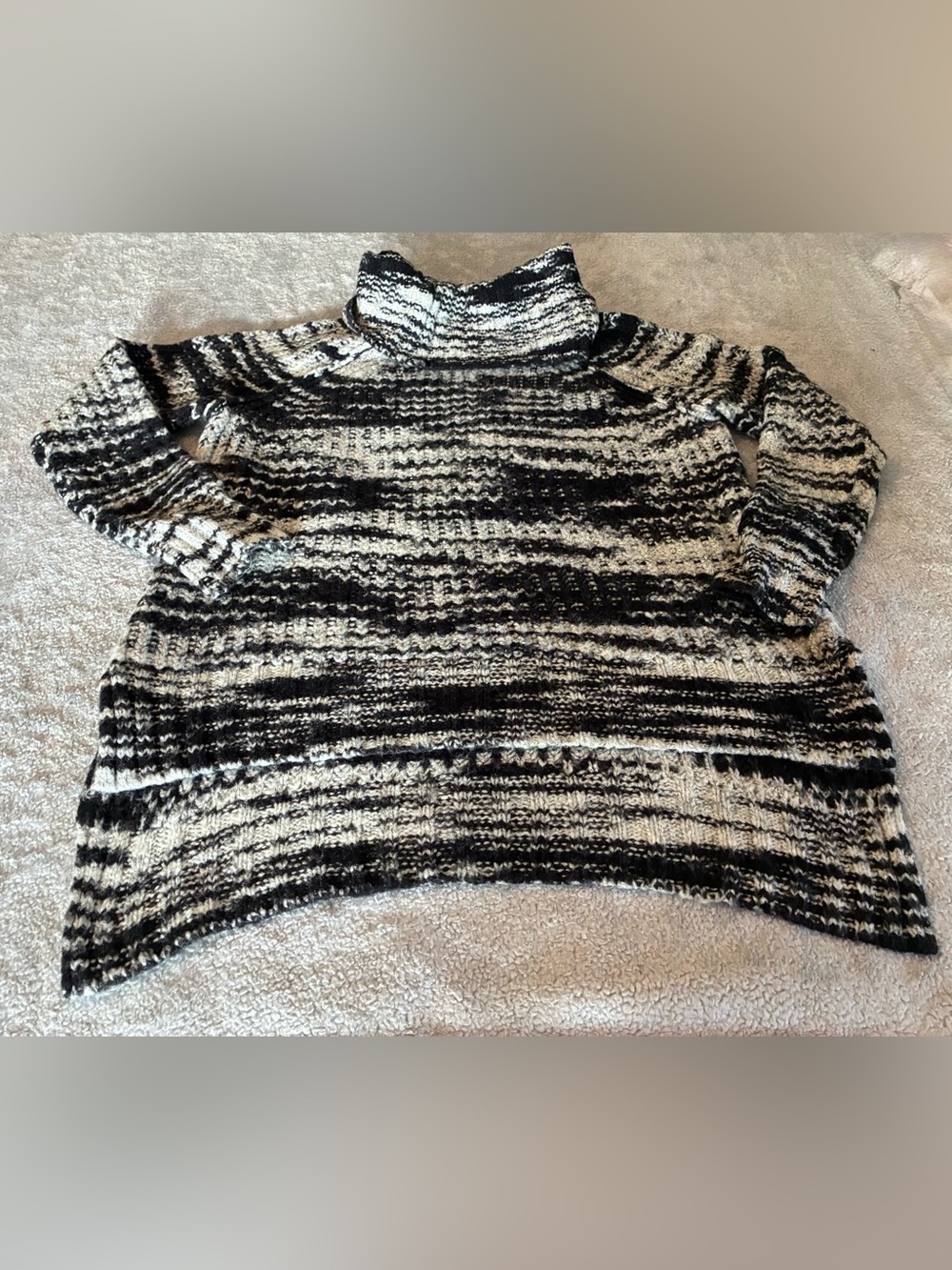 Ana Brand Cozy Black & White Turtleneck Sweater - Women's Oversized Knit Size M